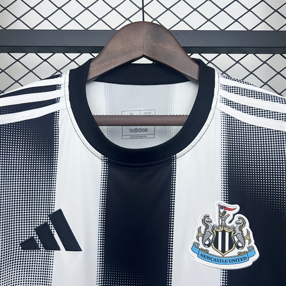 Newcastle United Home Jersey 2025/26