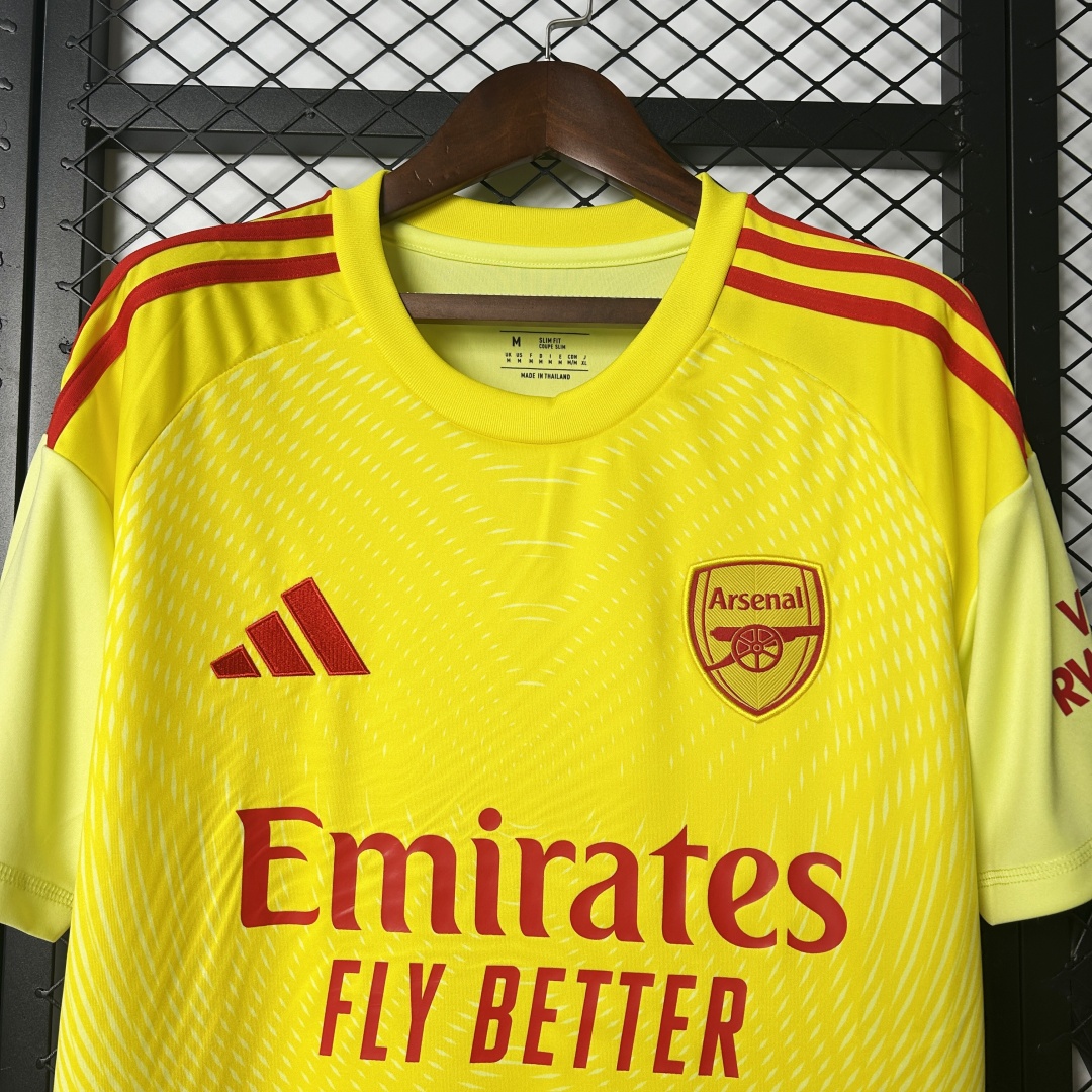 Arsenal Goalkeeper Jersey 2025/26