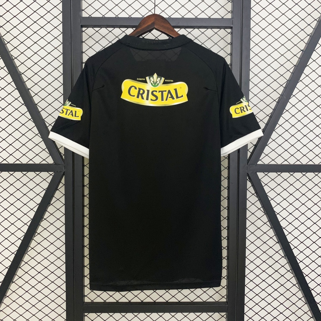 Retro Colo Colo Away Jersey 2011