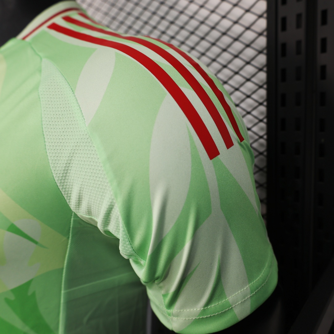 Player Version Italy Away Jersey For Women's Euro 2025