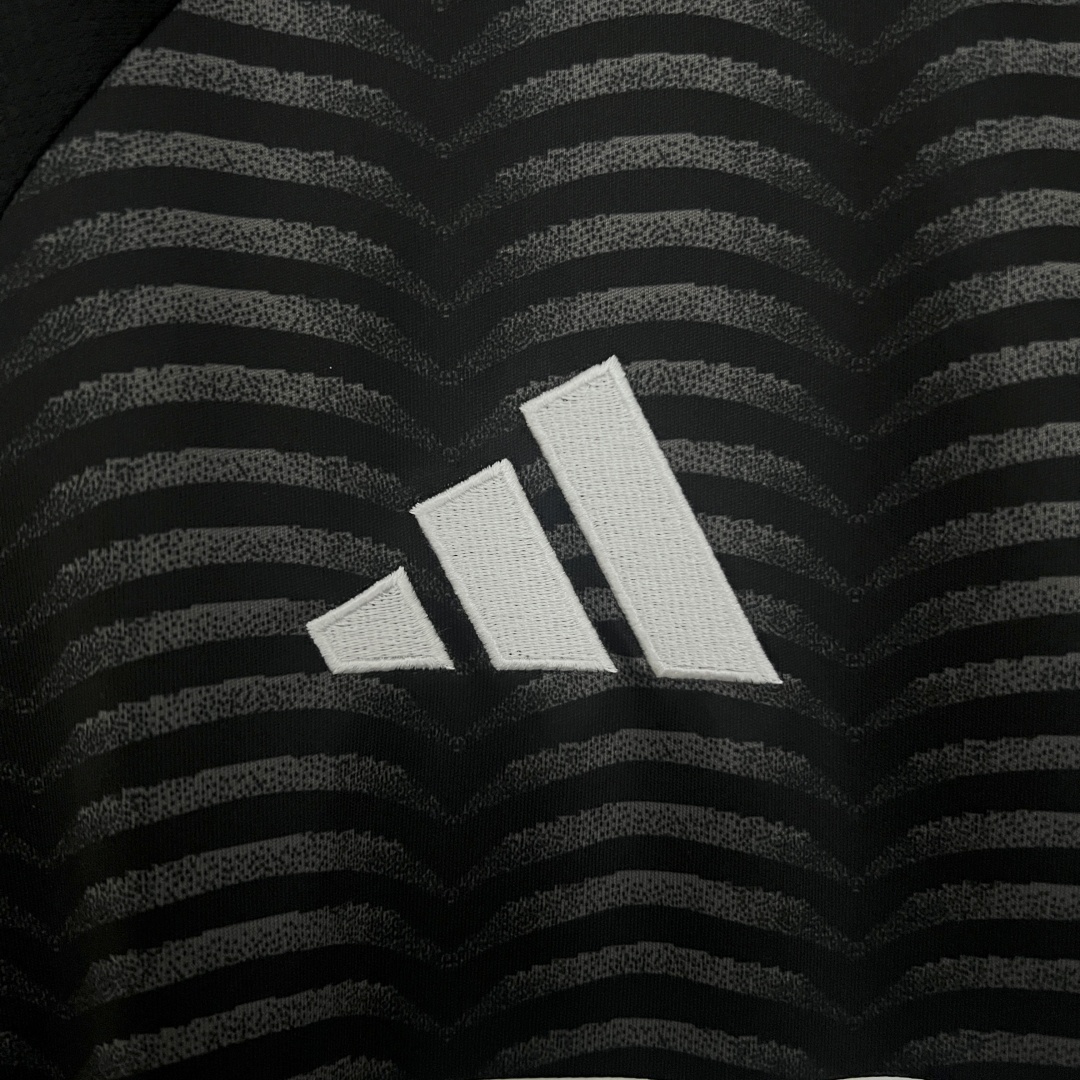 Colo Colo Away Jersey 2025