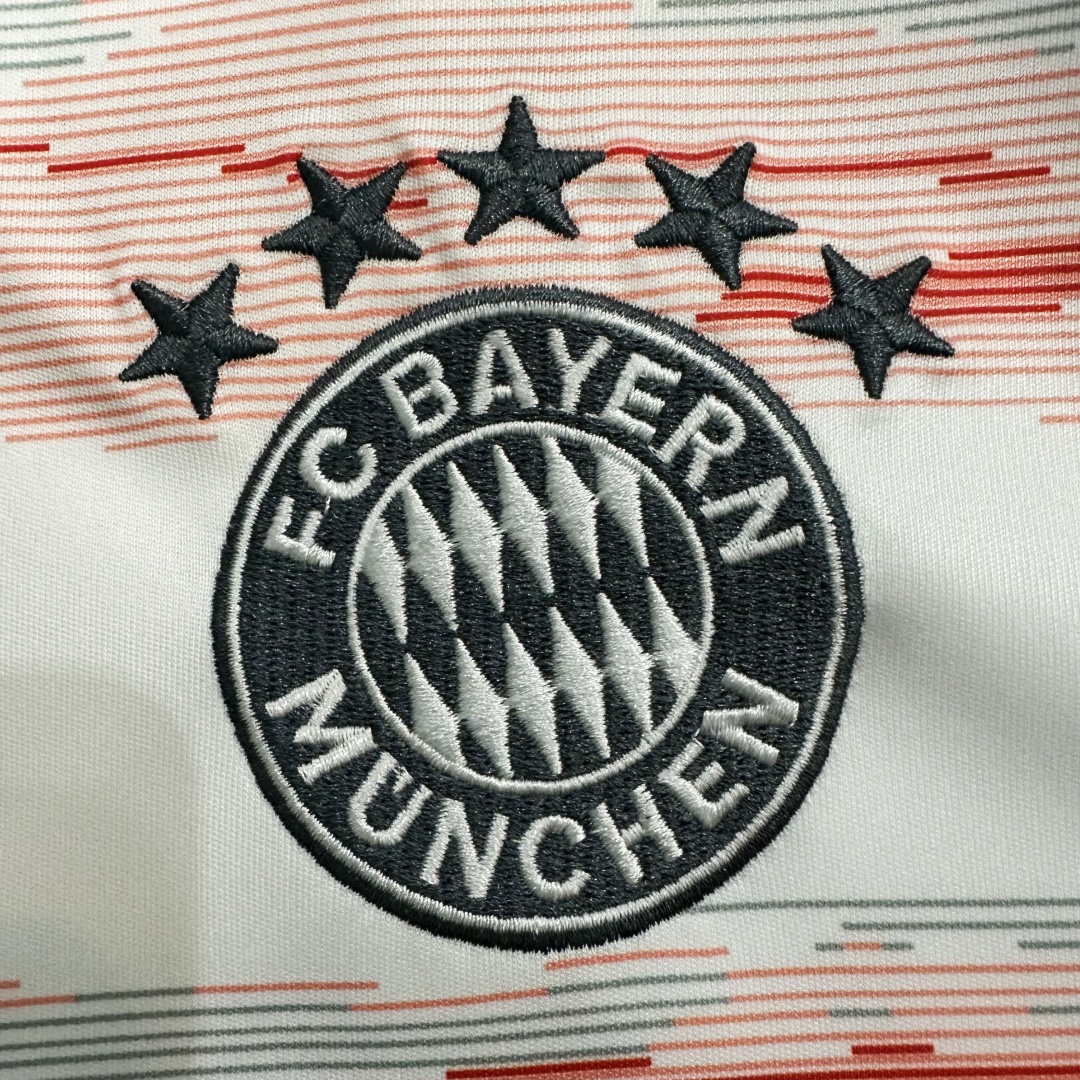 Bayern Munich Away Jersey 2025/26