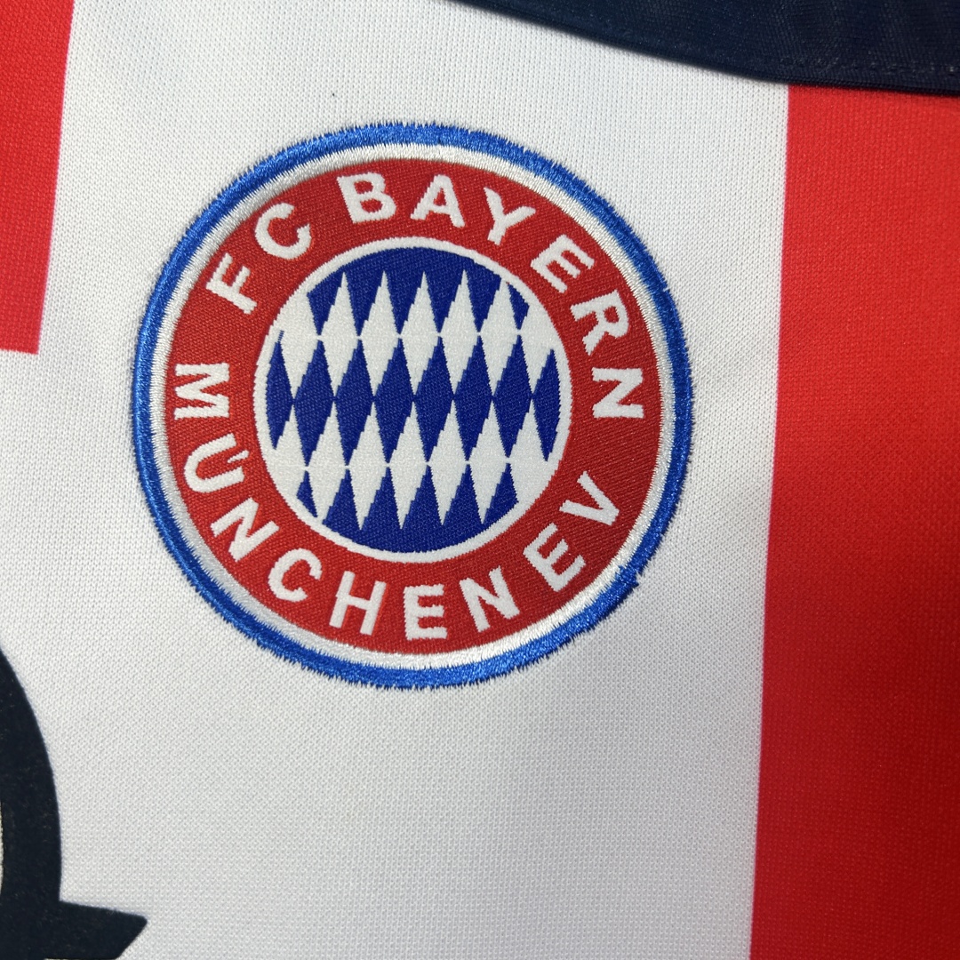 Retro Bayern Munich Away Jersey 2000/02