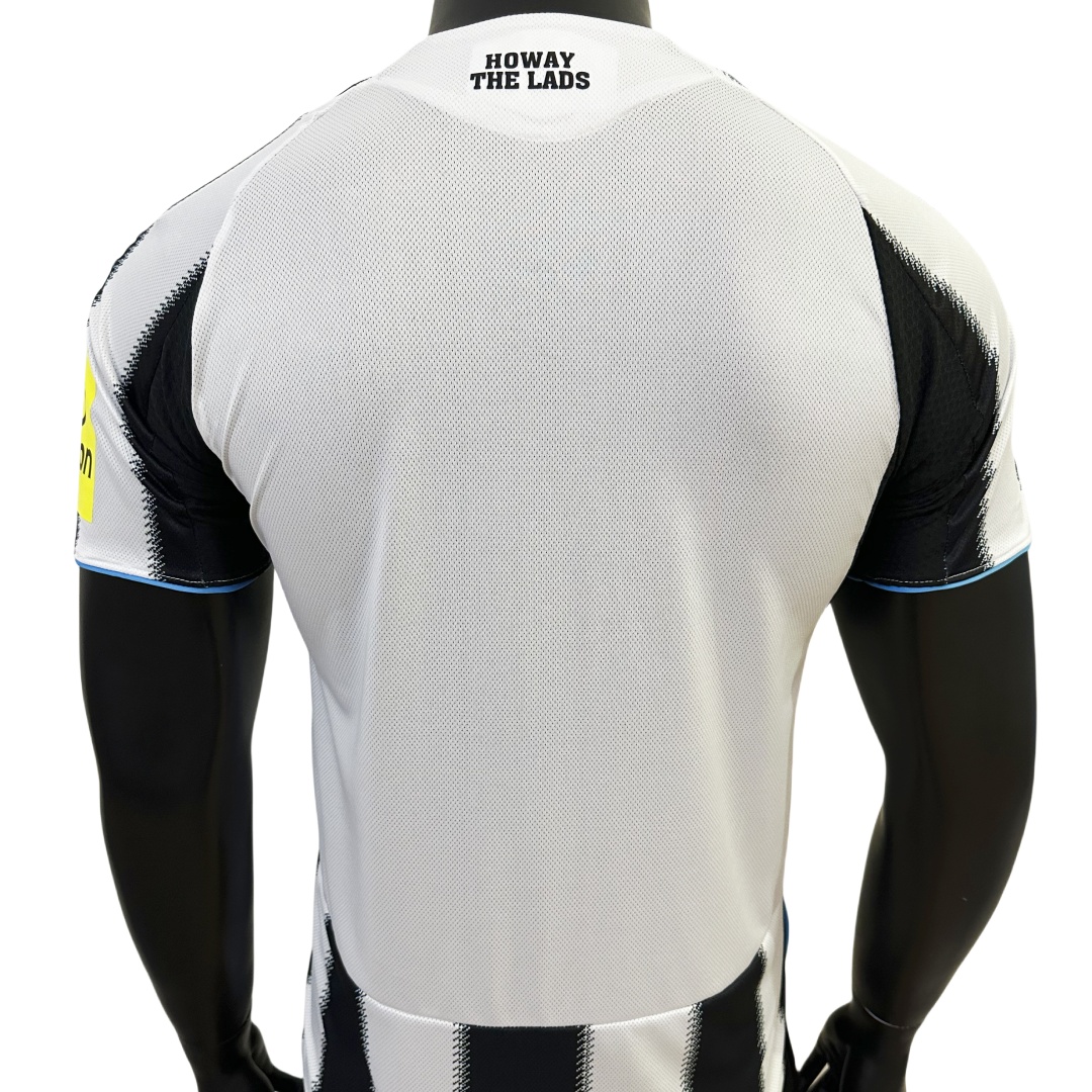 Player Version Newcastle United Home Jersey 2025/26