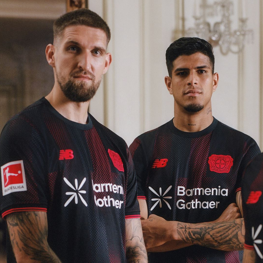 Bayer 04 Leverkusen Home Jersey 2025/26