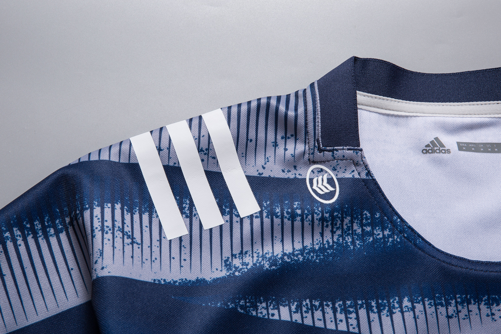 Leinster Rugby 2019 Training Jersey