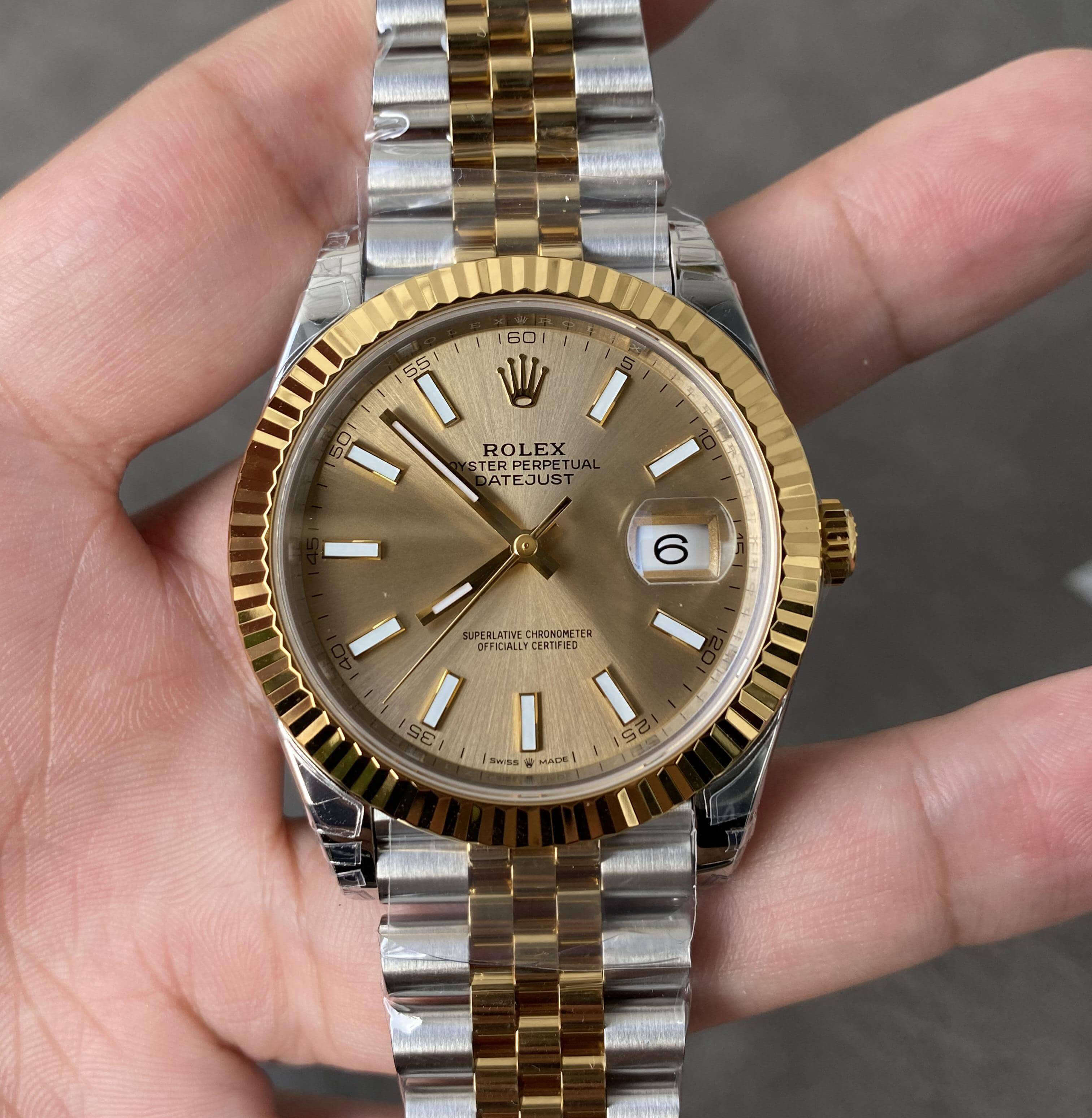Replica Rolex Datejust M126333-0010 41MM 1:1 Best Edition Gold Bezel - DEEPREPS