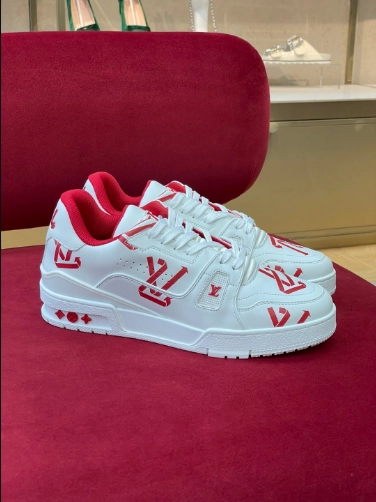 LOUIS VUITTON TRAINER LOW-TOP SNEAKERS IN WHITE AND RED – LSVT388 - DEEPREPS