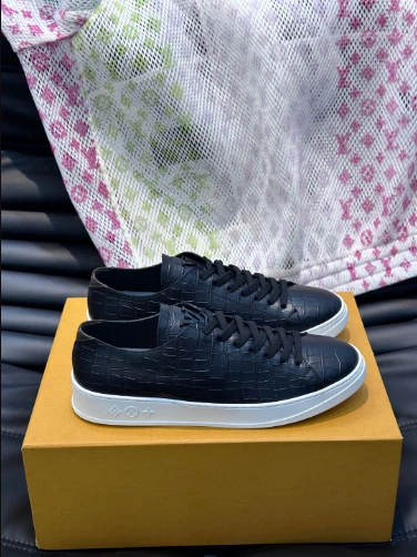 LOUIS VUITTON RESORT SNEAKERS IN BLACK – LSVT344 - DEEPREPS