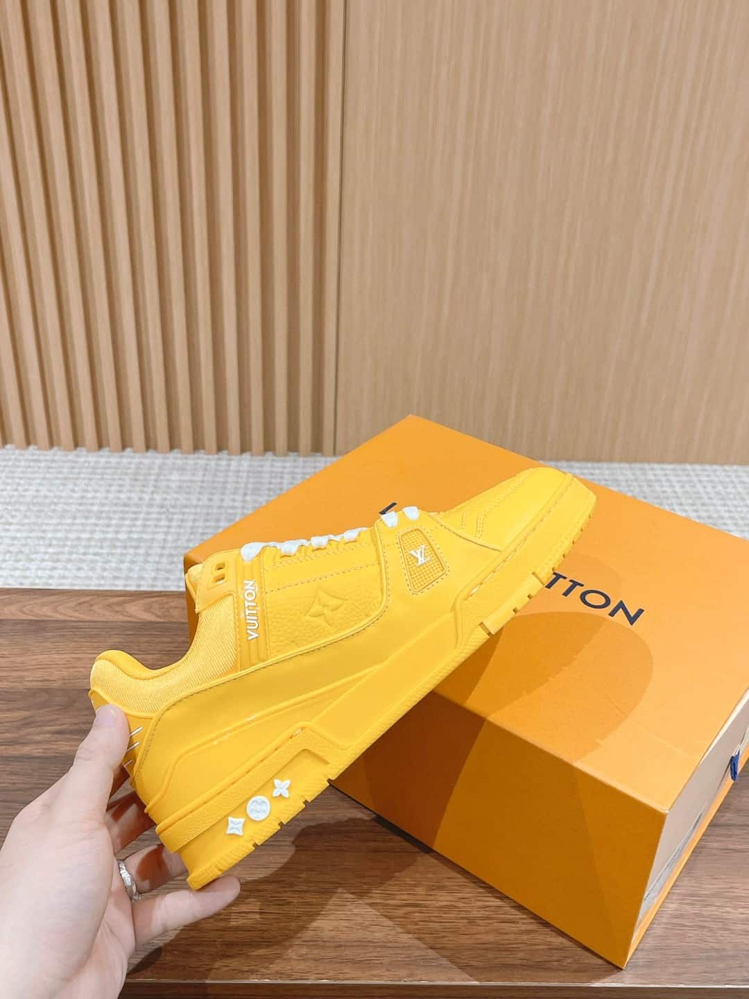LOUIS VUITTON TRAINER SNEAKERS IN YELLOW – LSVT338 - DEEPREPS