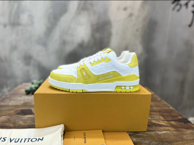 LOUIS VUITTON TRAINE SNEAKERS IN WHITE AND YELLOW – LSVT384 - DEEPREPS