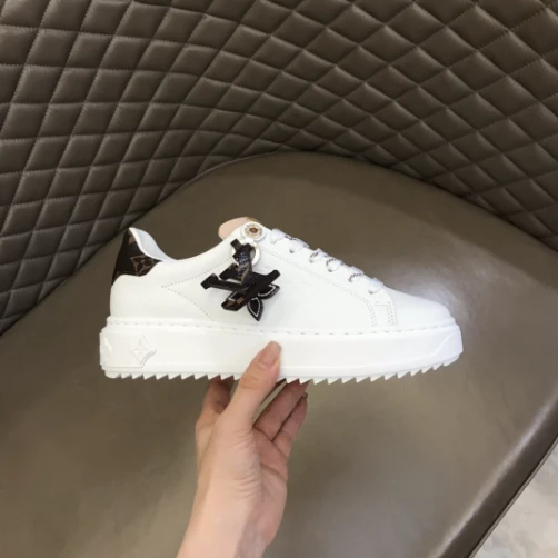 LOUIS VUITTON TIME OUT SNEAKER IN WHITE  – LSVT366 - DEEPREPS