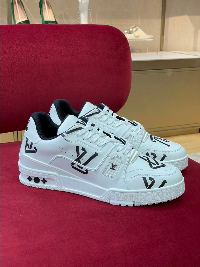 LOUIS VUITTON TRAINER LOW-TOP SNEAKERS IN WHITE AND BLACK – LSVT389 - DEEPREPS