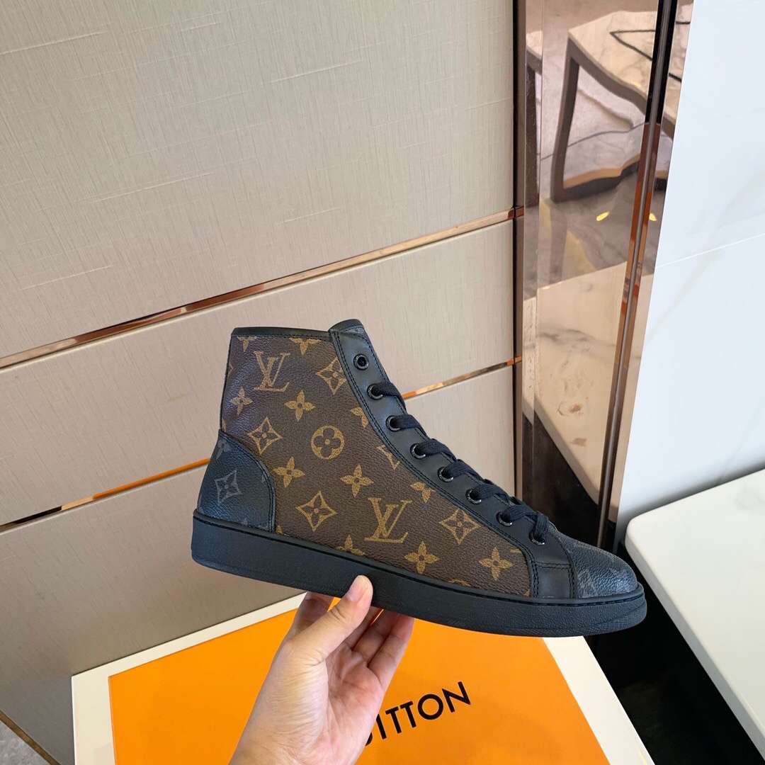 LOUIS VUITTON MONOGRAM HIGH TOP SNEAKER LV053 - DEEPREPS