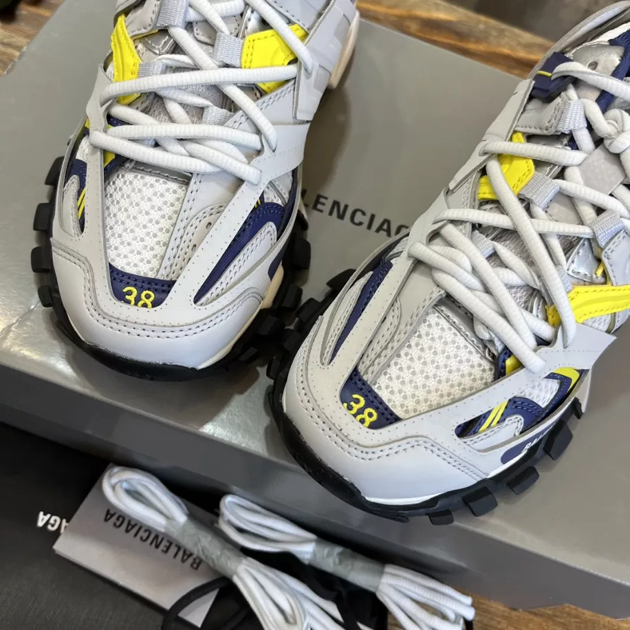 BALENCIAGA TRACK SNEAKER   BB250 - DEEPREPS