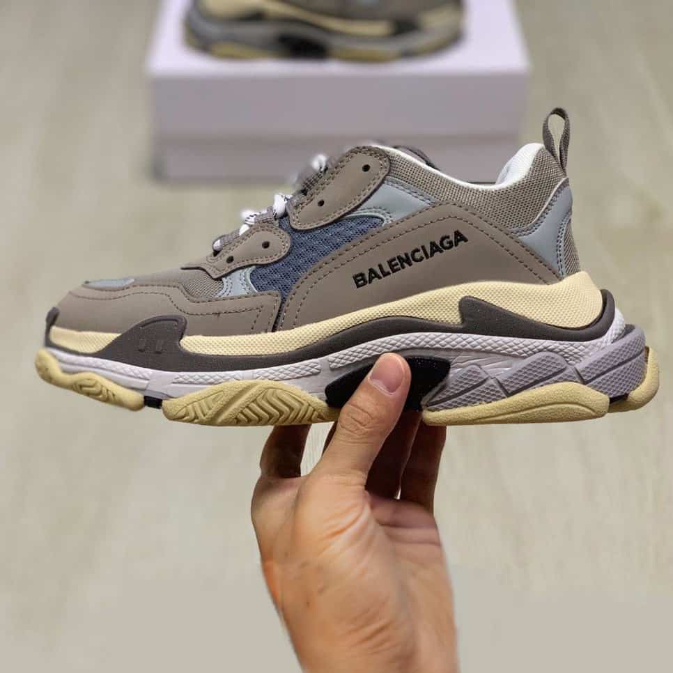 BALENCIAGA TRIPLE S TRAINERS   BB27 - DEEPREPS