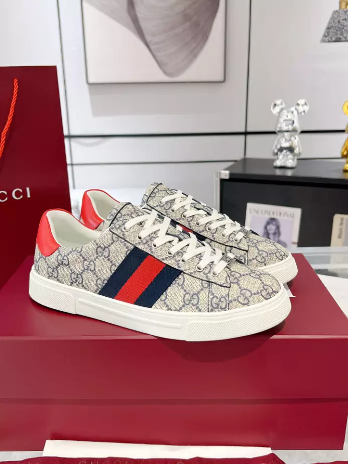 MEN S GUCCI ACE SNEAKER WITH WEB   GC248 - DEEPREPS