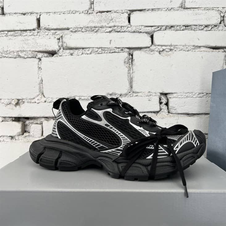 BALENCIAGA MEN S 3XL TRAINERS   BB215 - DEEPREPS