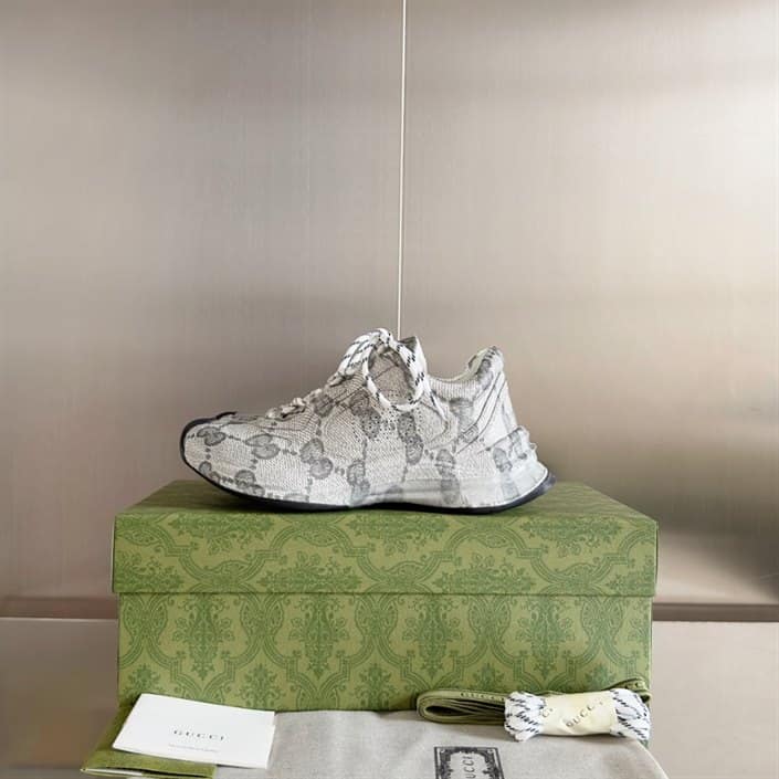 MEN’S GUCCI RUN SNEAKER – GC145 - DEEPREPS