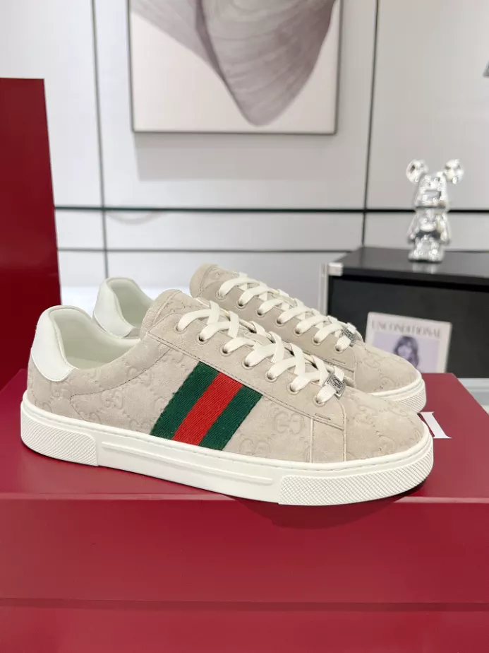 MEN S GUCCI ACE SNEAKER WITH WEB   GC247 - DEEPREPS