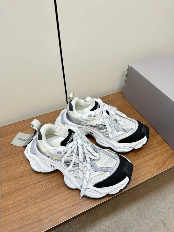 BALENCIAGA CARGO SNEAKER   BB241 - DEEPREPS