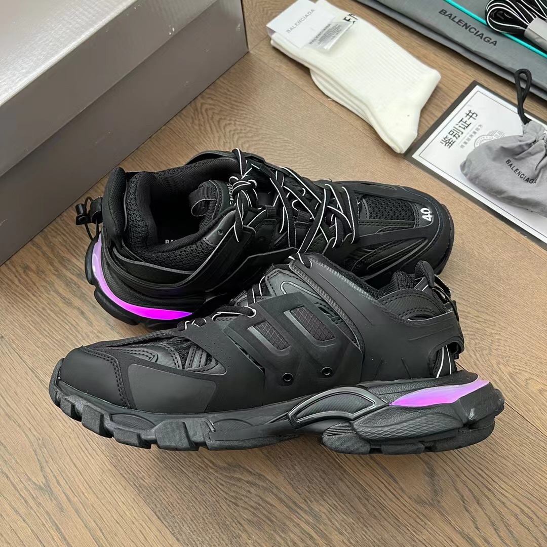 BALENCIAGA TRACK LED SNEAKER   BB279 - DEEPREPS