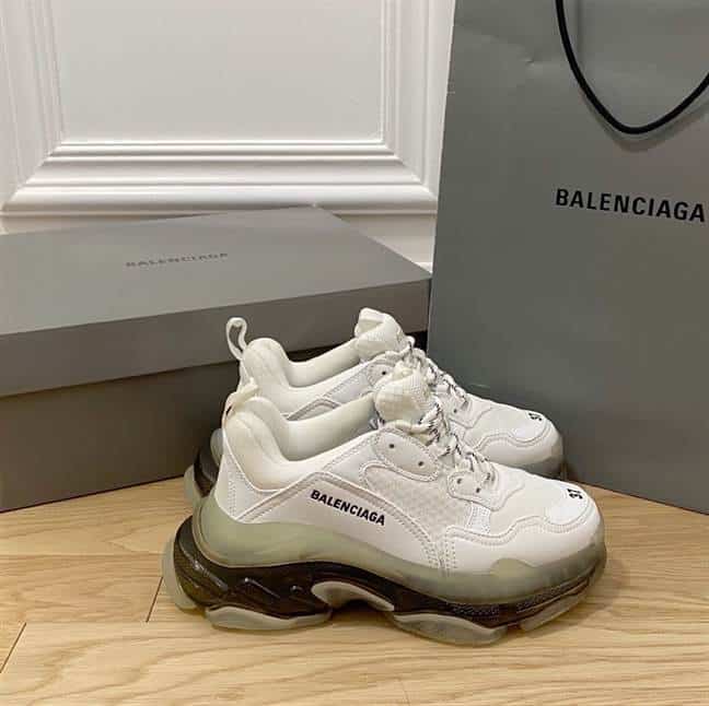 BALENCIAGA MEN S TRIPLE S SNEAKER CLEAR SOLE   BB192 - DEEPREPS