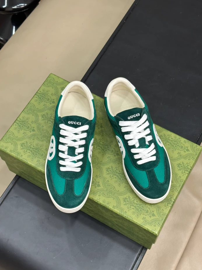 MEN S GUCCI ACE SNEAKER WITH INTERLOCKING G   GC256 - DEEPREPS