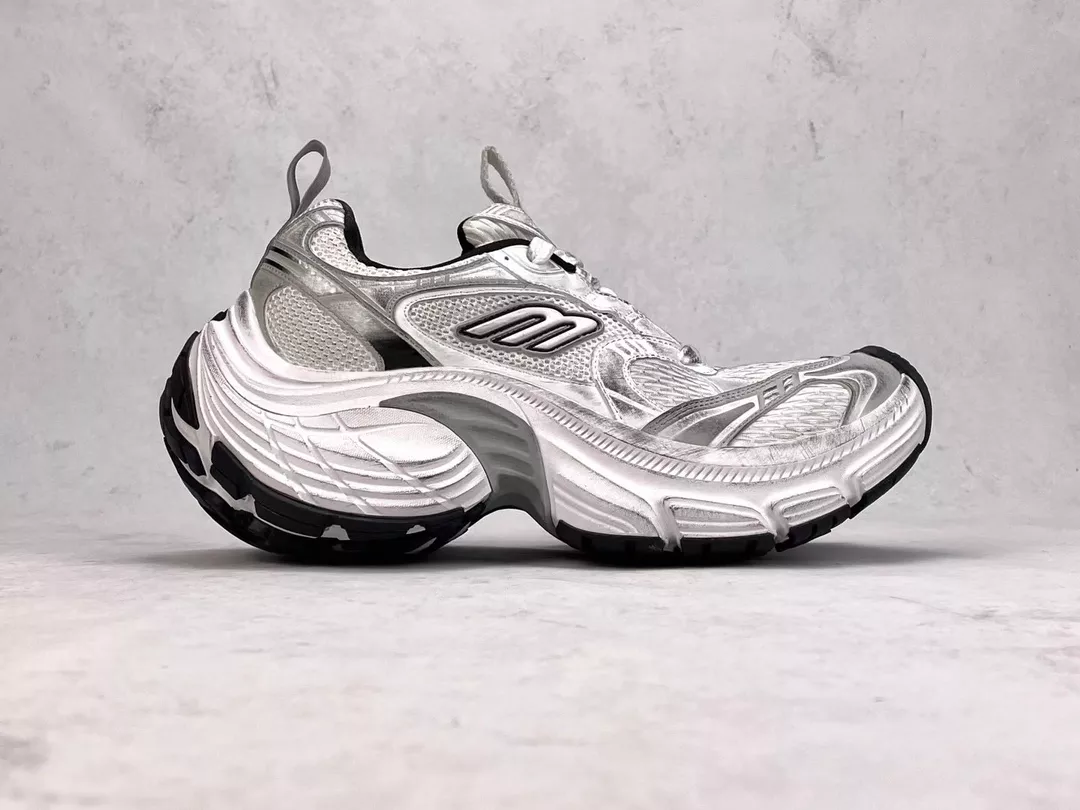 BALENCIAGA MEN S 10XL SNEAKER IN WHITE/BLACK/GRIS   BB273 - DEEPREPS