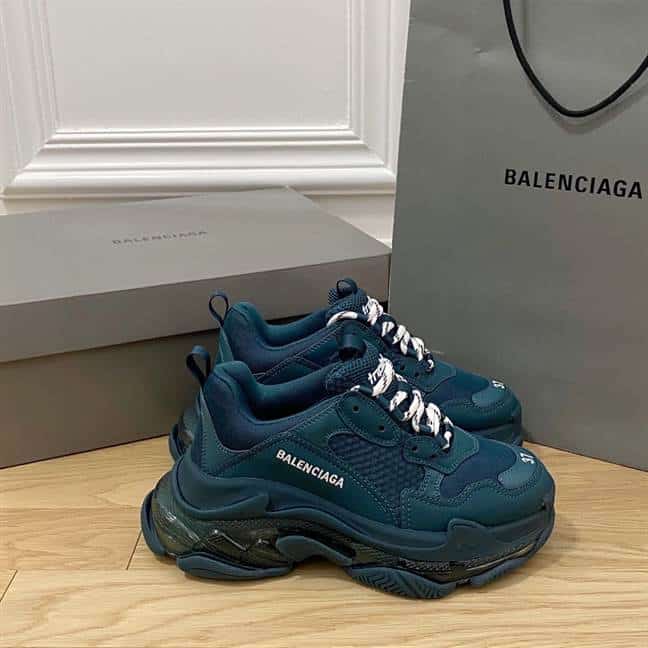 BALENCIAGA MEN S TRIPLE S SNEAKER CLEAR SOLE   BB186 - DEEPREPS