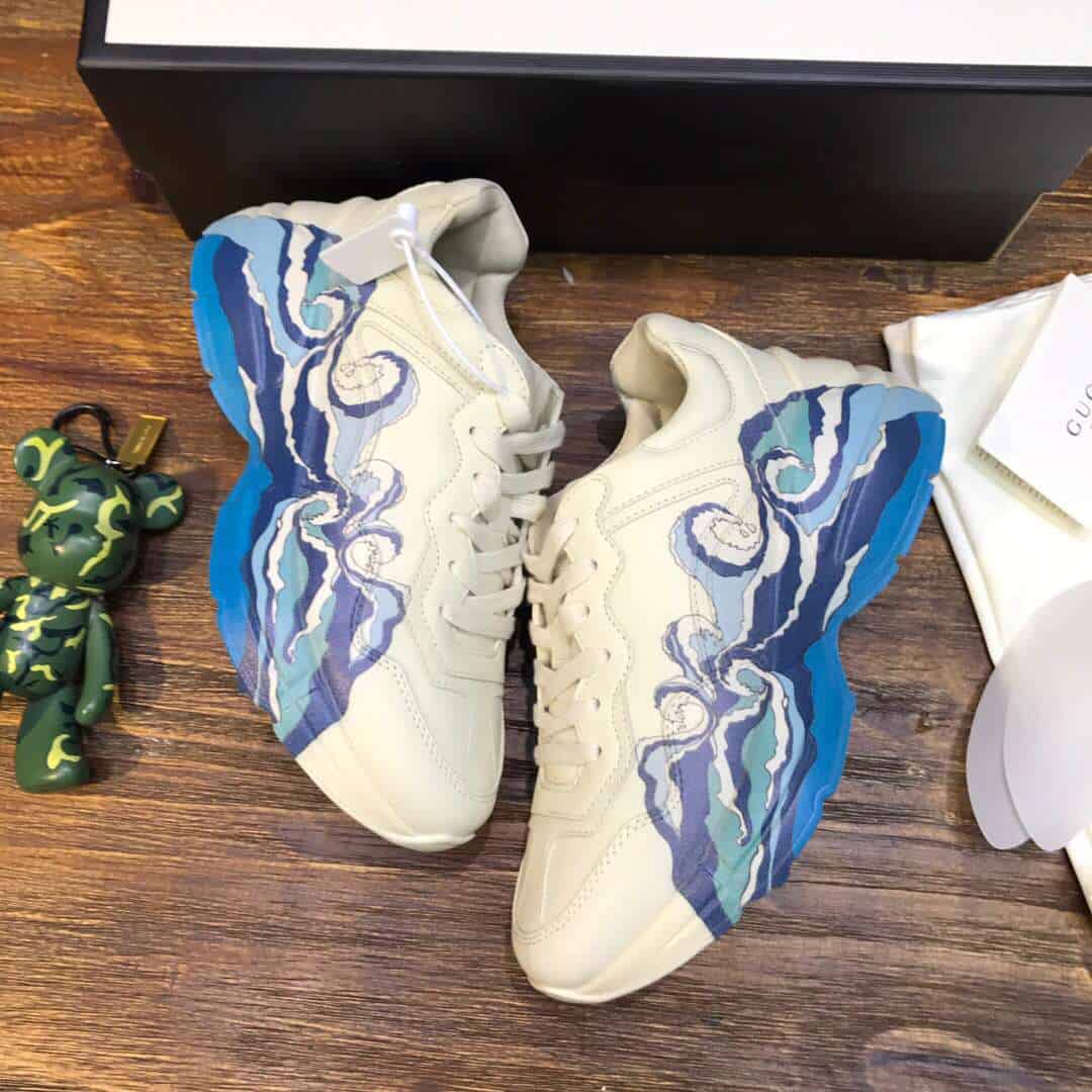 GUCCI RHYTON LEATHER SNEAKER WITH WAVE - DEEPREPS