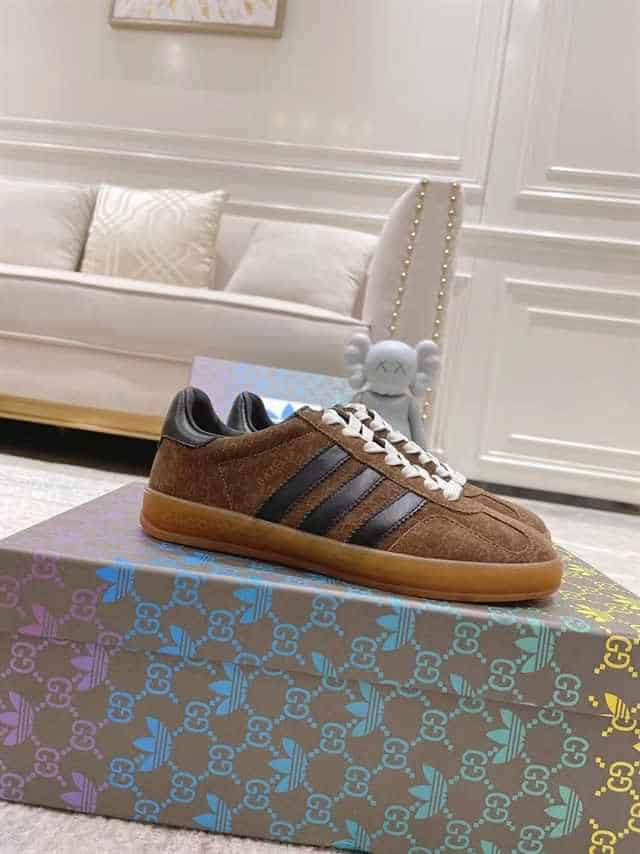 GUCCI GAZELLE SNEAKER   GC105 - DEEPREPS