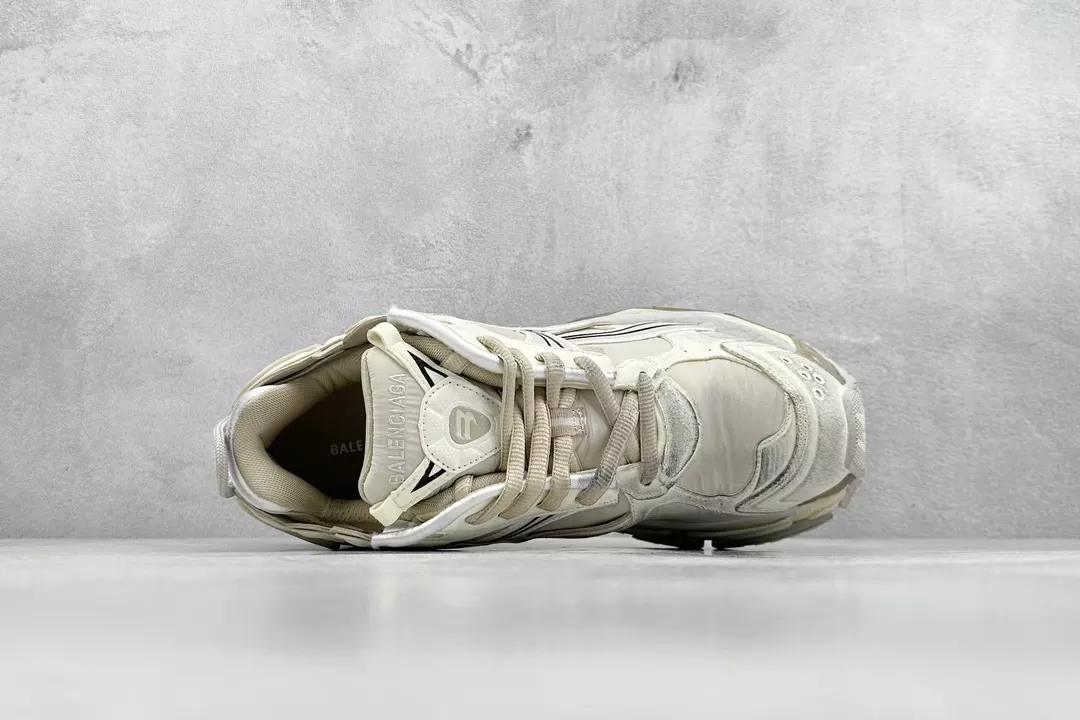 BALENCIAGA RUNNER SNEAKER IN BEIGE NYLON AND SUEDE-LIKE FABRIC   BB267 - DEEPREPS