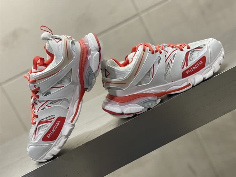 BALENCIAGA MEN S TRACK TRAINERS   BB221 - DEEPREPS