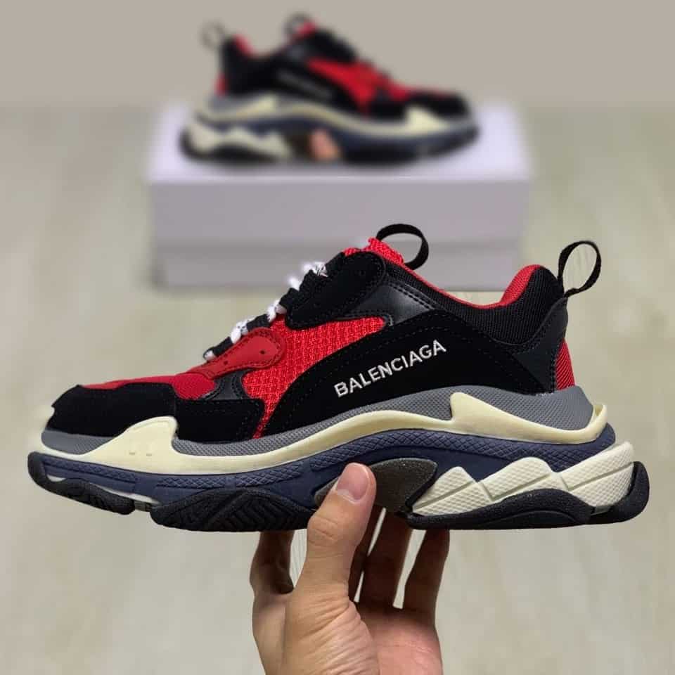 BALENCIAGA TRIPLE S TRAINERS   BB31 - DEEPREPS