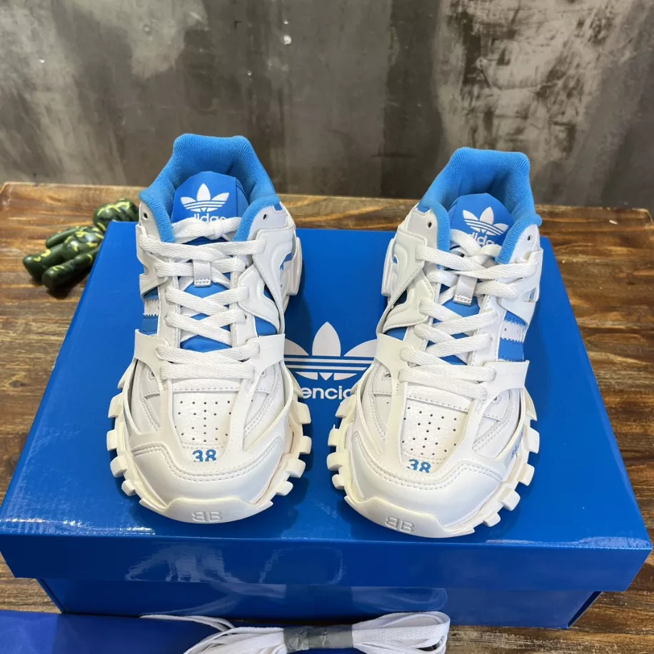 BALENCIAGA X ADIDAS TRACK SNEAKER   BB253 - DEEPREPS