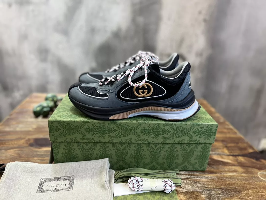 GUCCI RUN TRAINER SNEAKERS IN BLACK AND GREY  – GC159 - DEEPREPS