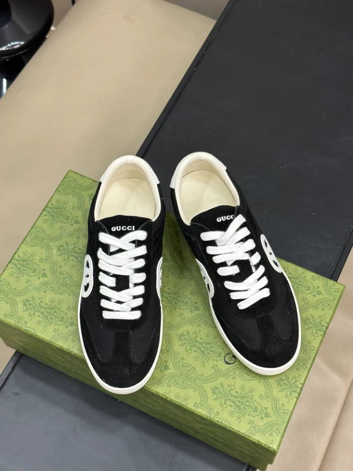 MEN S GUCCI ACE SNEAKER WITH INTERLOCKING G   GC259 - DEEPREPS