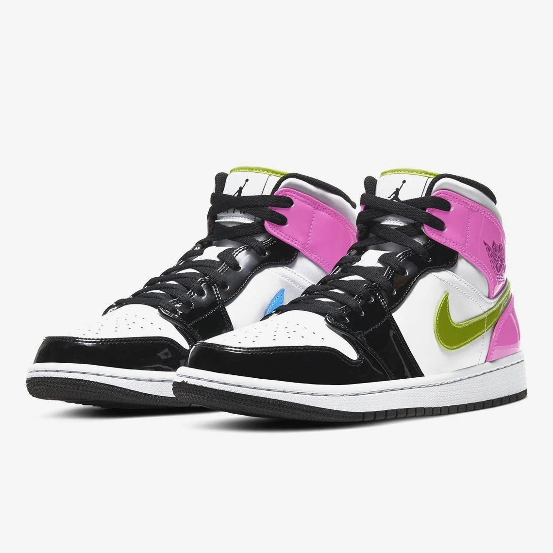 JORDAN 1 MID x WHITE BLACK CYBER PINK - DEEPREPS