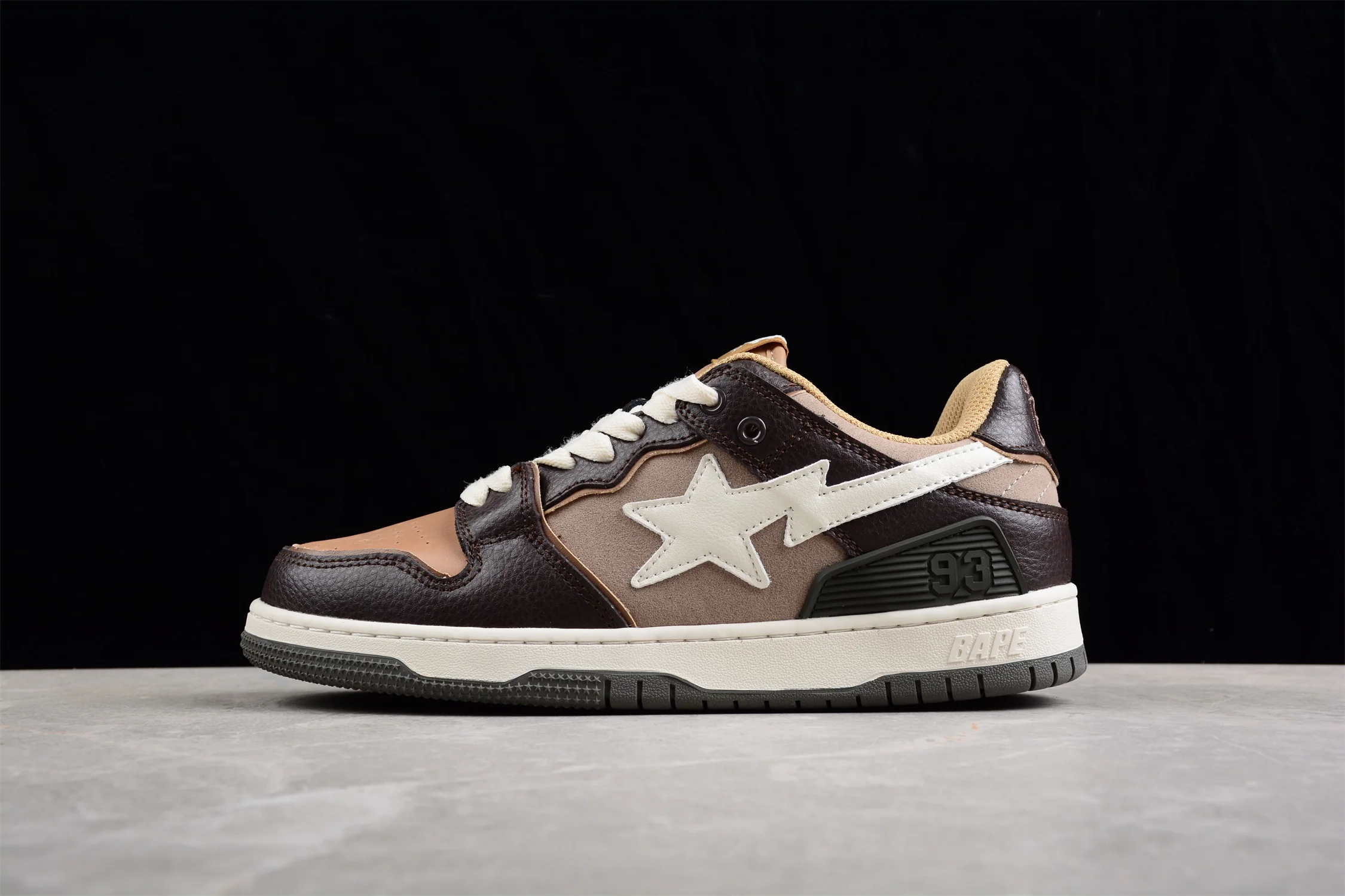 BAPE STA Low-Top Sneakers in Brown and Beige - DEEPREPS