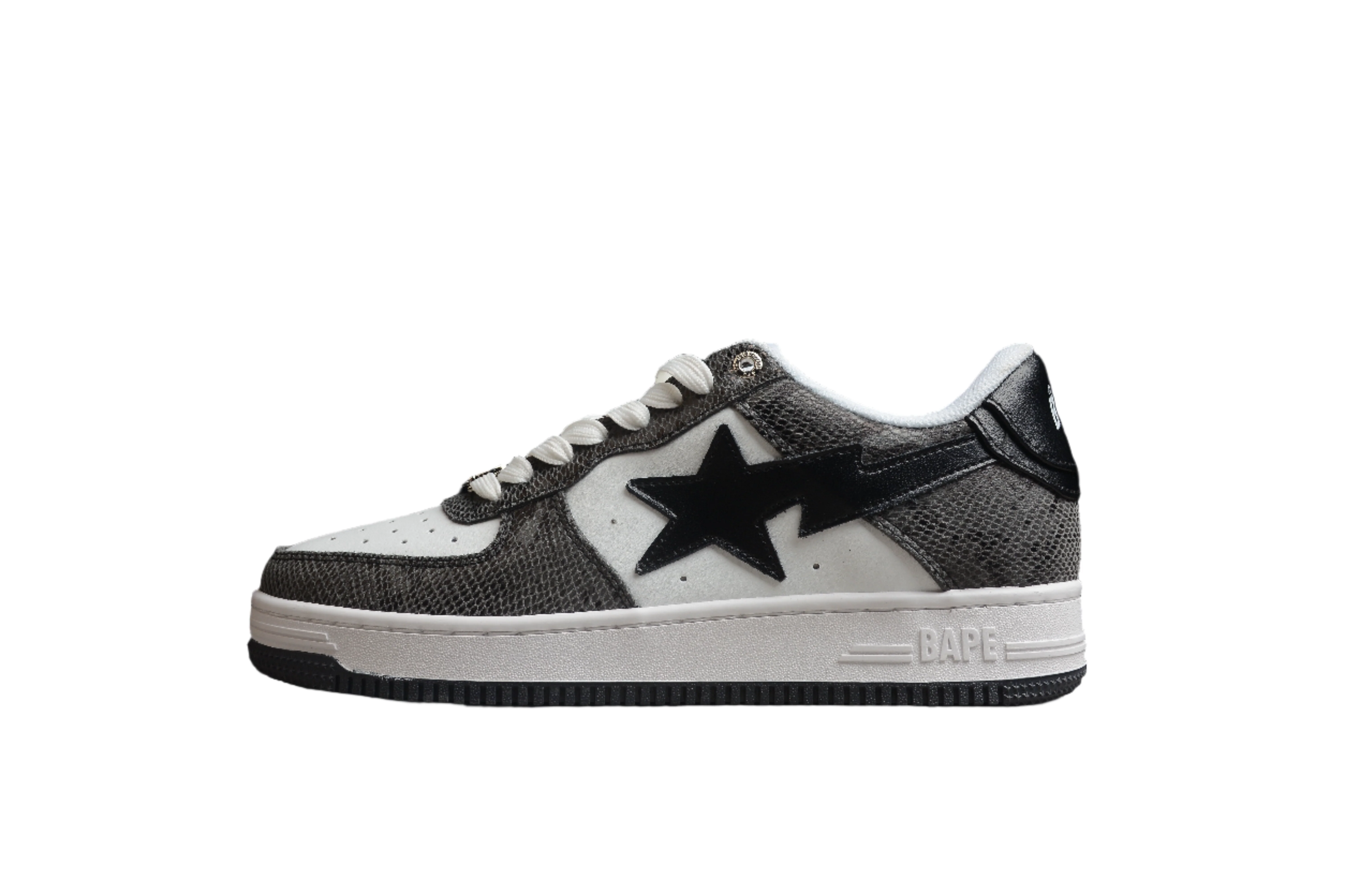 BAPE STA Low-Top Sneakers with Black Snakeskin Pattern - DEEPREPS