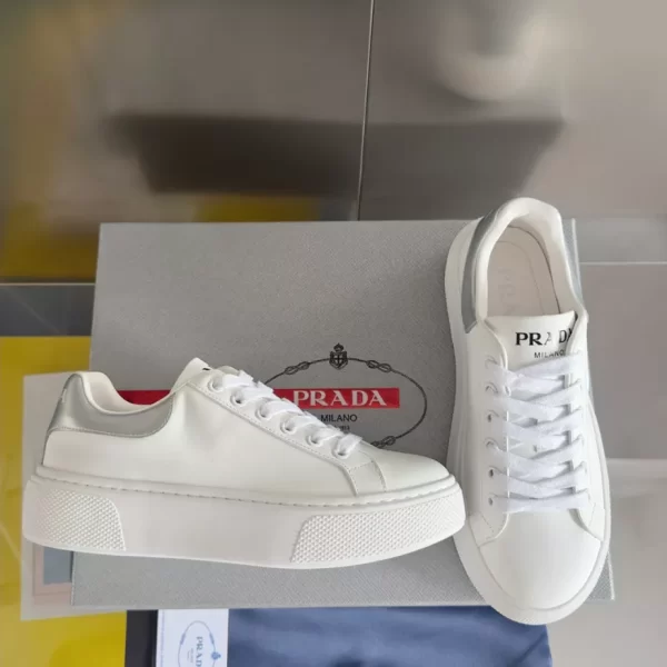 PRADA LEATHER LOW-TOP SNEAKERS – PRD062 - DEEPREPS