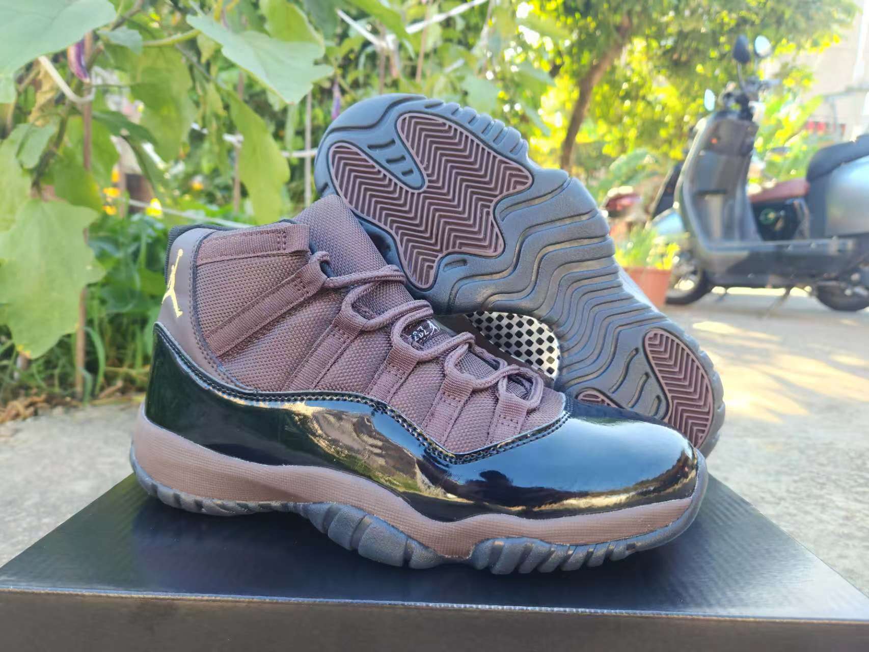 JORDAN 11 Brown - DEEPREPS