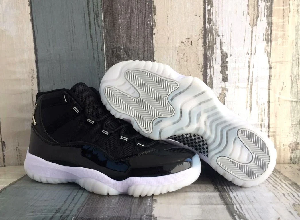 AIR JORDAN 11 Black Silver - DEEPREPS