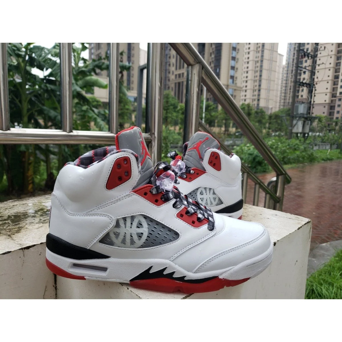 JORDAN 5 RETRO x QUAI 54 (2021) - DEEPREPS