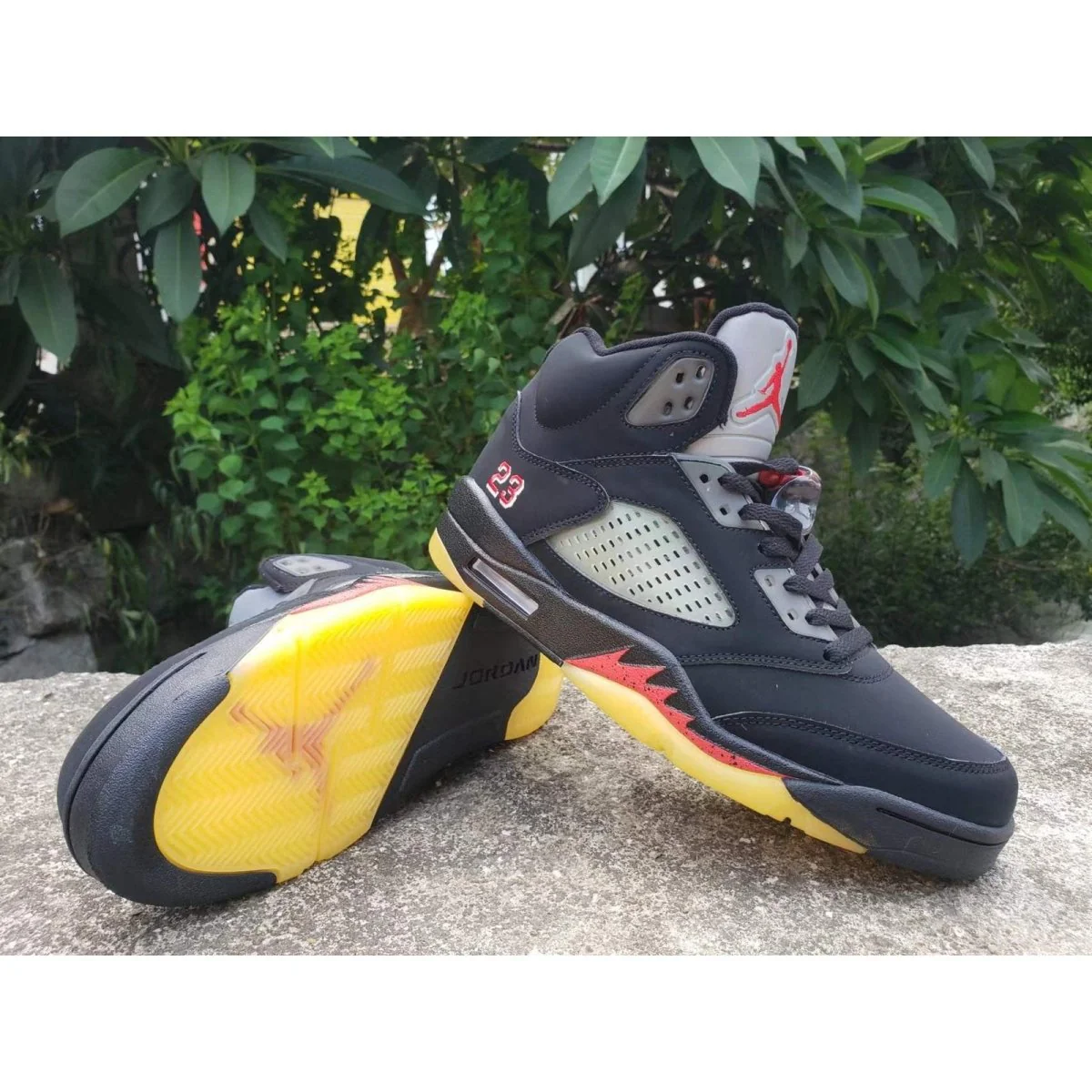 JORDAN 5 RETRO x GORE-TEX OFF-NOIR - DEEPREPS