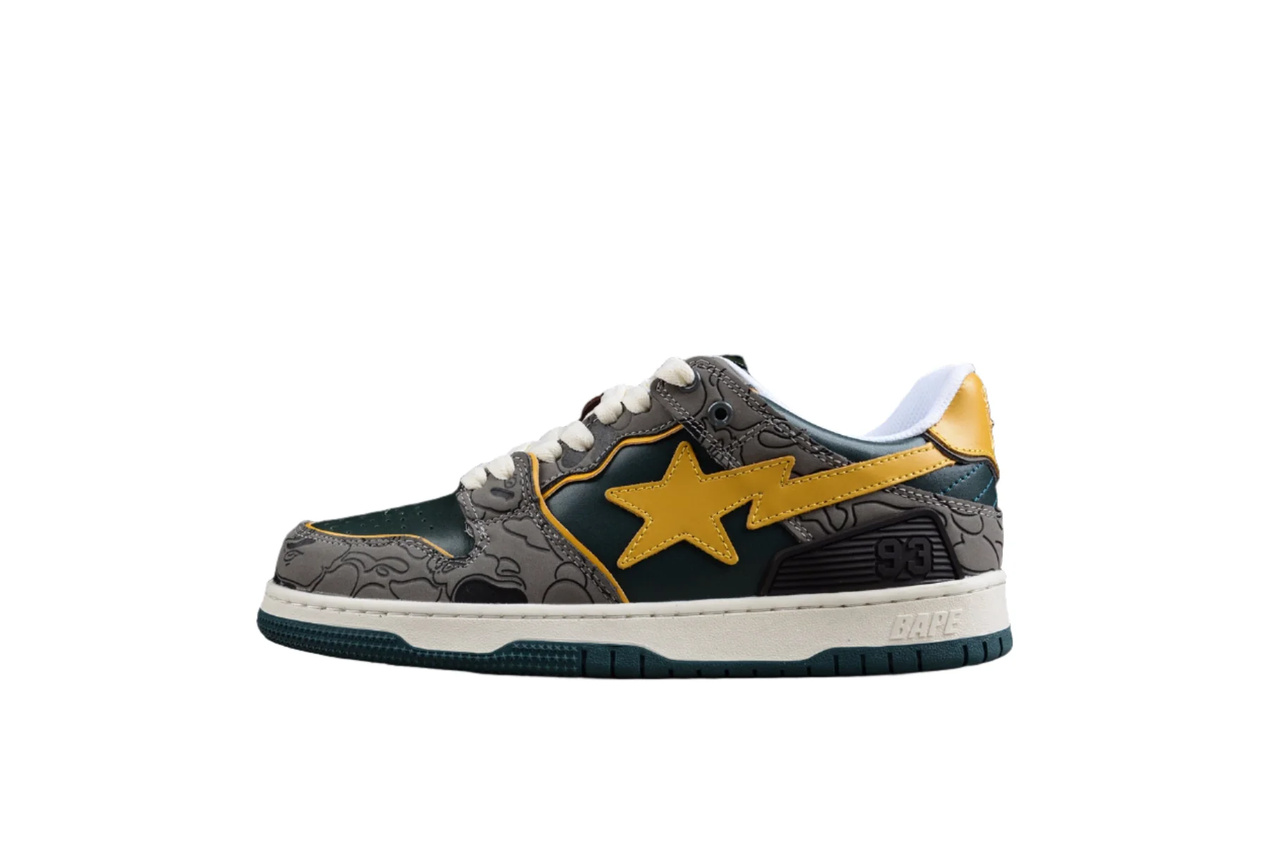 BAPE STA Low-Top Sneakers in Green and Yellow - DEEPREPS