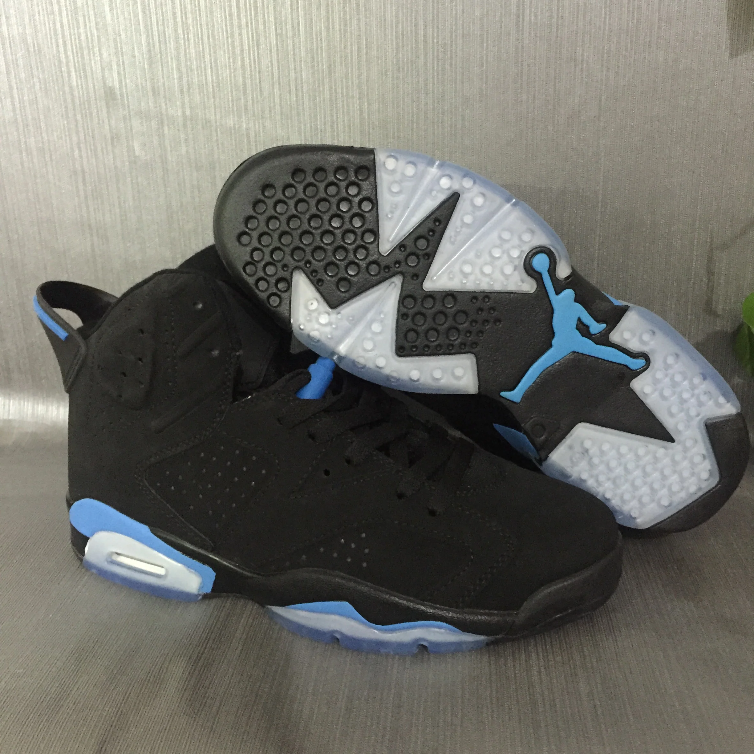 Jordan 6 Retro Black University Blue - DEEPREPS