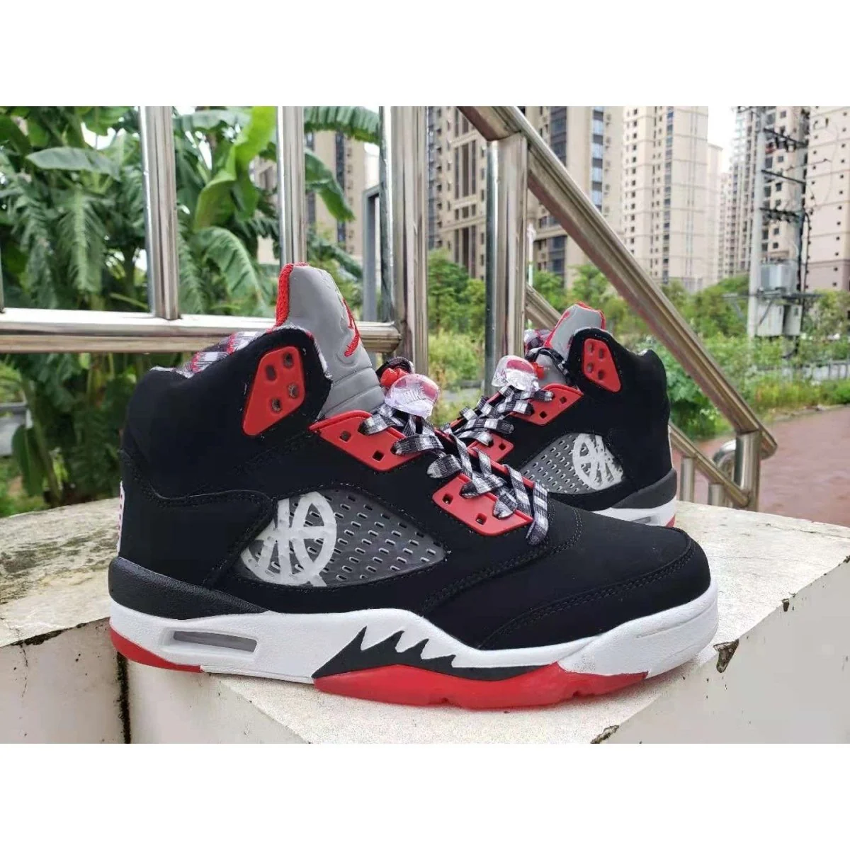 JORDAN 5 RETRO x QUAI 54 (FRIENDS & FAMILY) 2021 - DEEPREPS