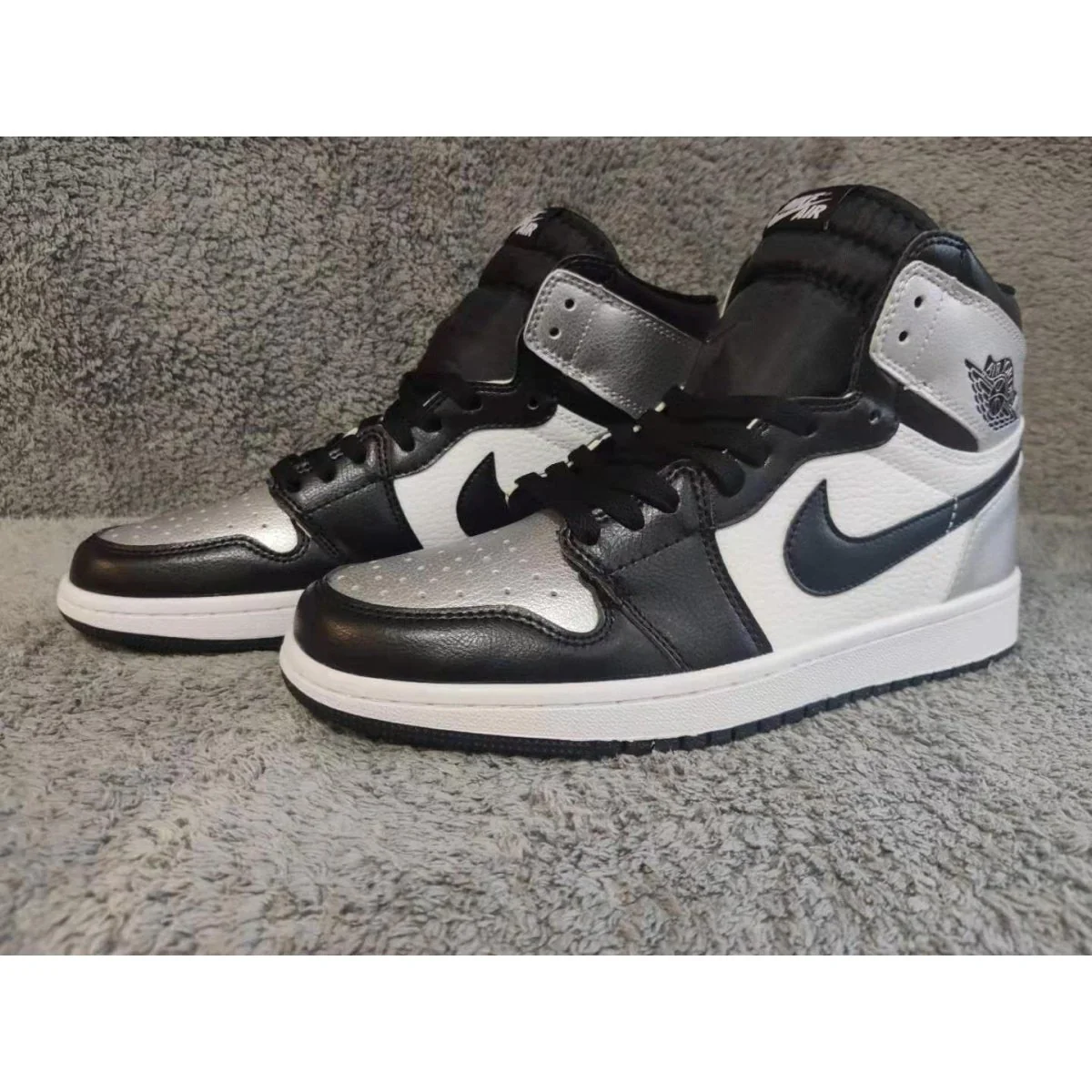 JORDAN 1 HIGH x SILVER TOE - DEEPREPS